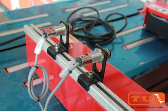 รูป Proximity Sensors จากแบรนด์ชั้นนำของ Turck, Carlo Gavazzi หรือ Pepperl Fuchs (บริษัทเป็นตัวแทนจำหน่าย)